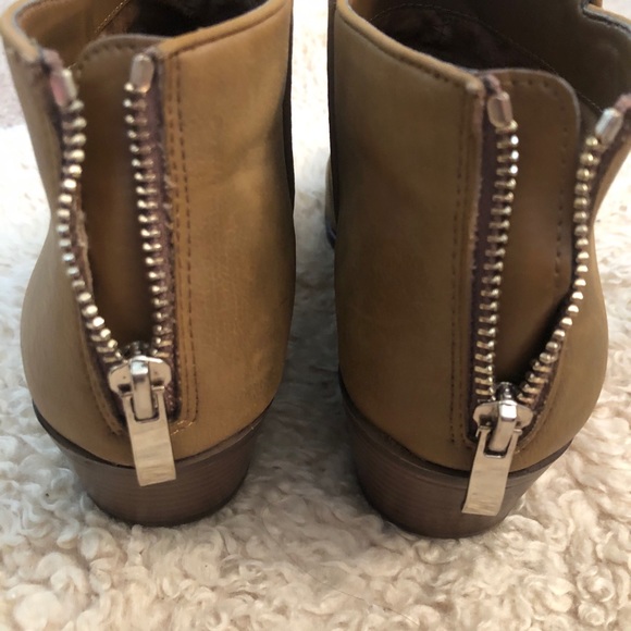 Booties - Picture 3 of 4